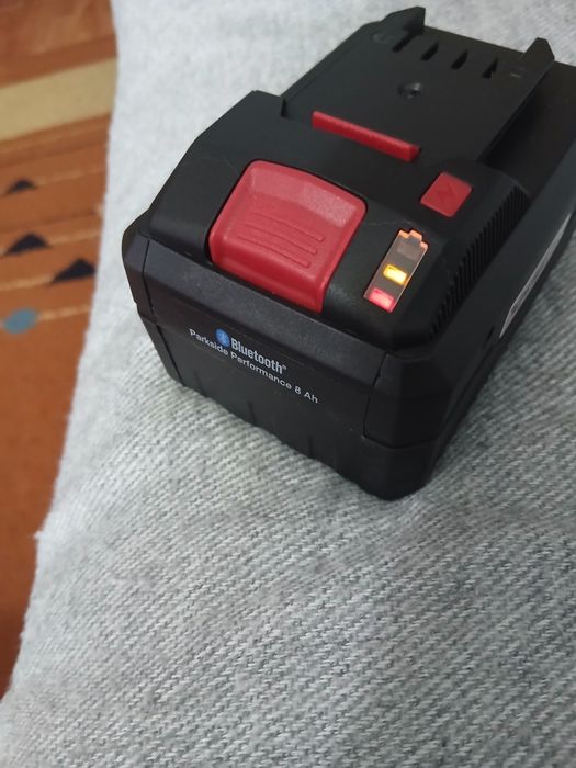 Acumulator parkside smart