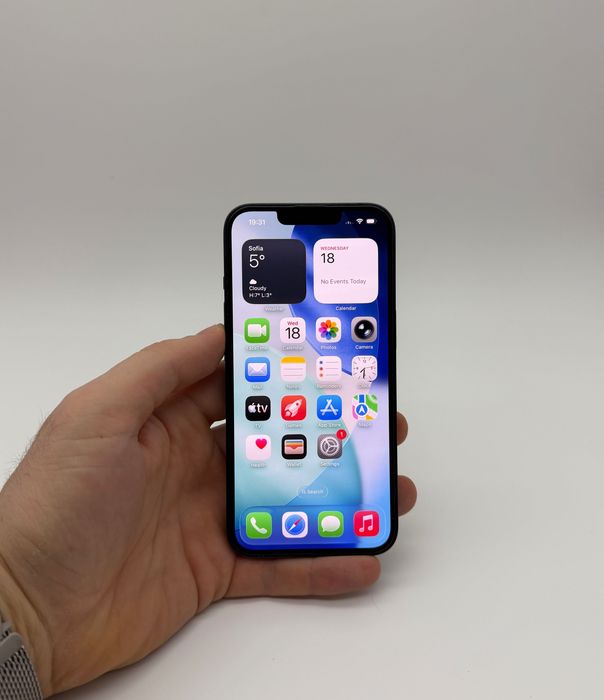 iPhone 13 128 GB Midnight / Перфектен