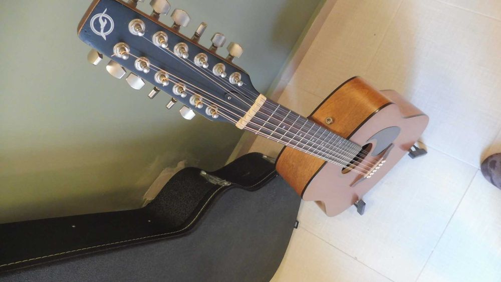 Guitara Seagull  12 corzi Cedar