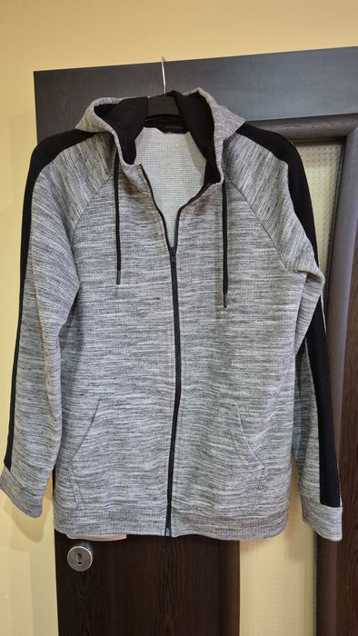 Суичър за момче.