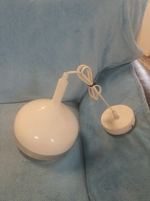 Candelabru/lustră tip pendul pentru bucătărie