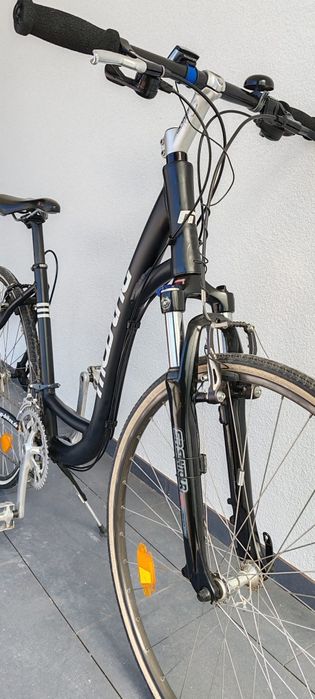 Bicicletă Müsing trekking 28” – Shimano – 24 viteze – SR Suntour