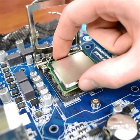 Reparatii calculatoare, pret mare, calitate buna