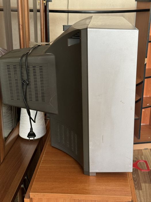 Продам телевизор Panasonik