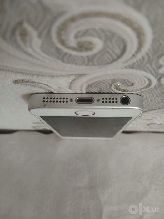 Iphone se 2016 Silver 64GB