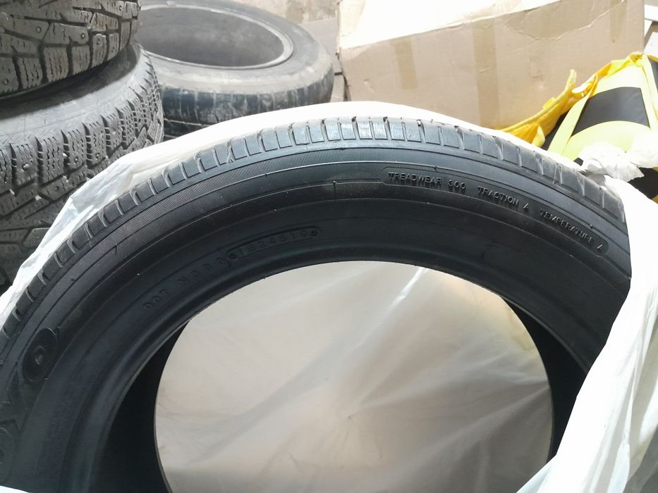 Продаю шину почти новые