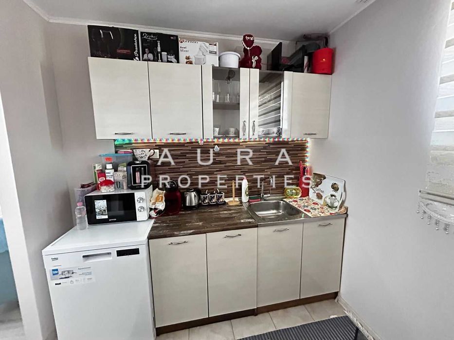 Продава се Четиристаен апартамент в Разград, Освобождение - 125 кв.м за 1020 €/кв.м - Снимка #5