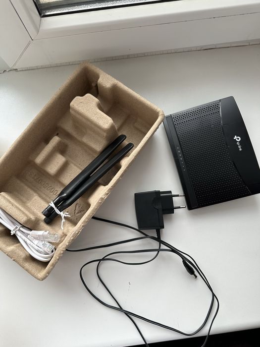 Wi-Fi роутер TP-LINK TL-MR100