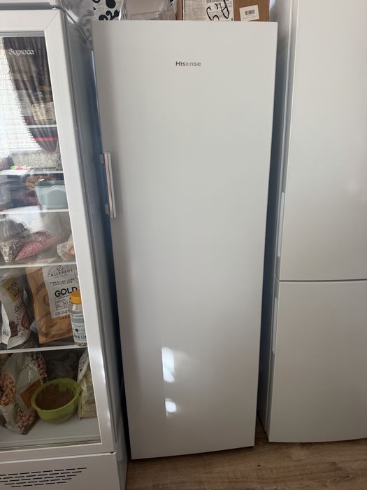 Продам Морозильник Hisense!Отличное состояние!