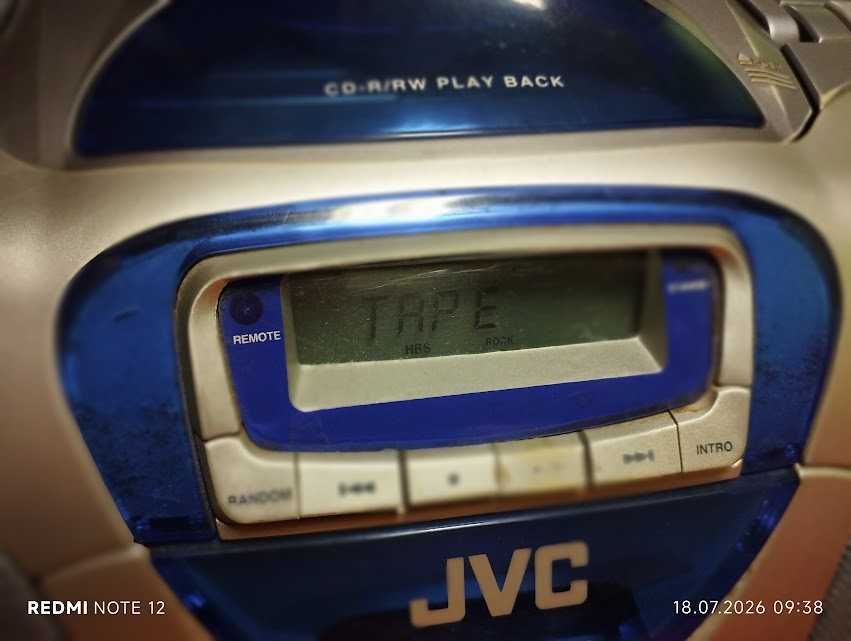 радиокасетофон + CD JVC RC-BX 530SL