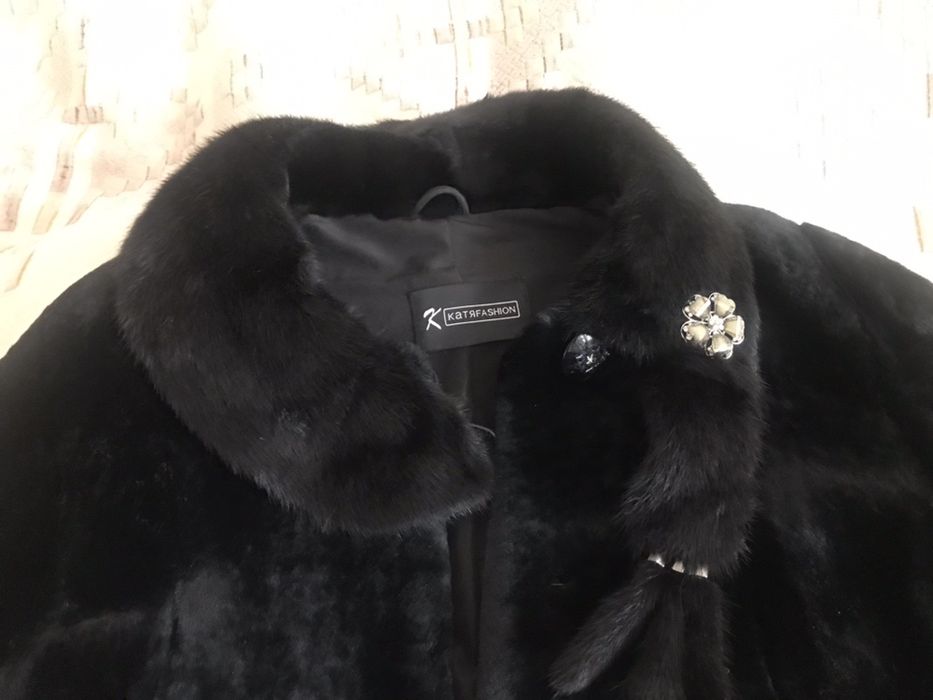 Продам цигейковую шубу