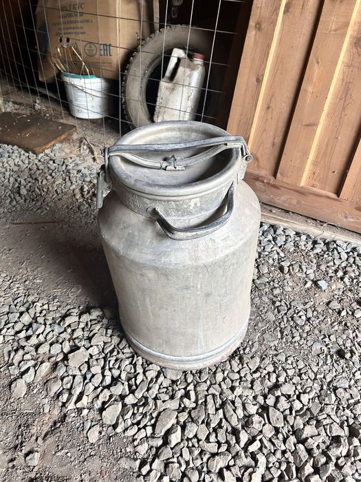 Продам бедон 40литров