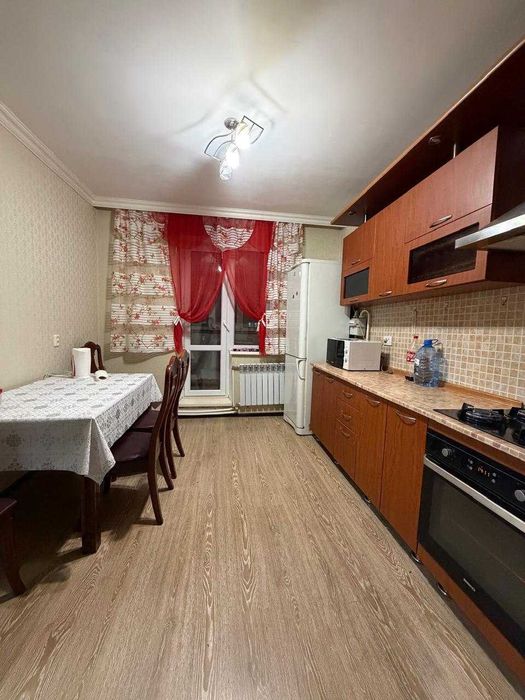 3к.64кв. в 7мкр. за 25300