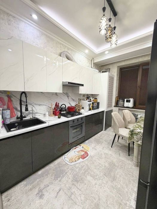 ~РАЗДЕЛКА, НОВОСТРОЙКА, 3/1/7 Чиланзар 13, Меб+Тех продаётся квартира