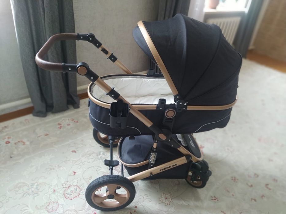 Коляска детская черная