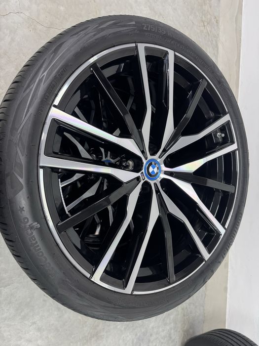 Jante Bmw X5 X6 R22 G05 G06 Originale M742 Cintinental 35/2024 Vara