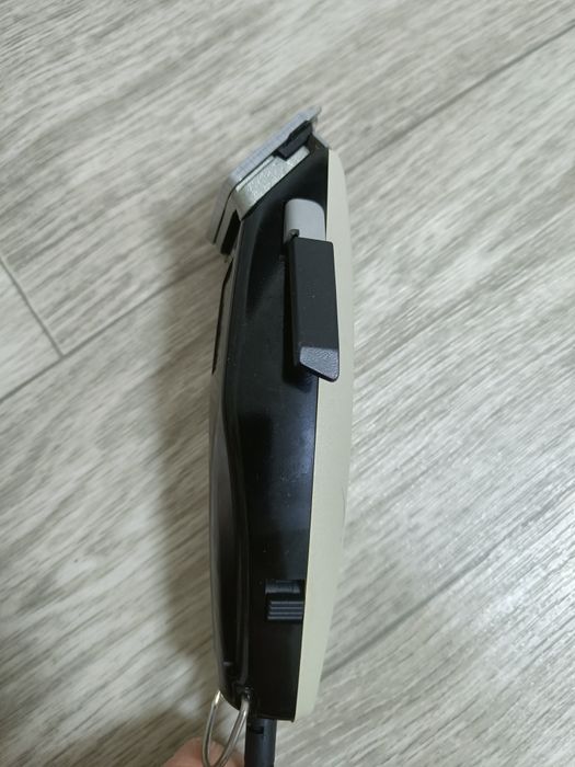 Продам машинку для стрижки Moser 1230 primat