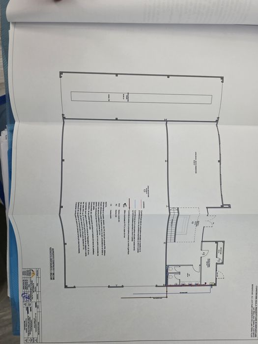 Închiriez  hala zona industrială