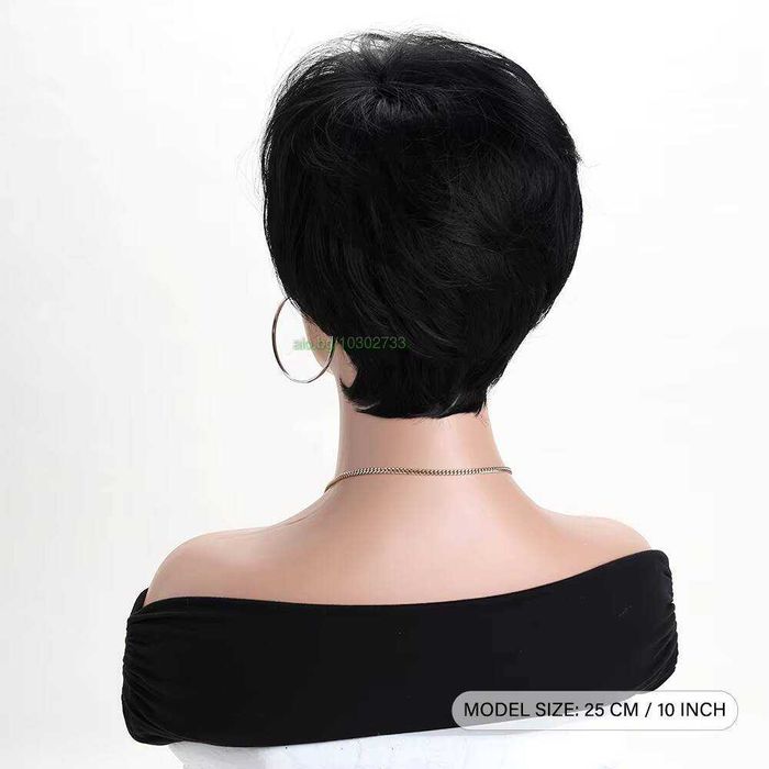 Къса черна синтетична перука