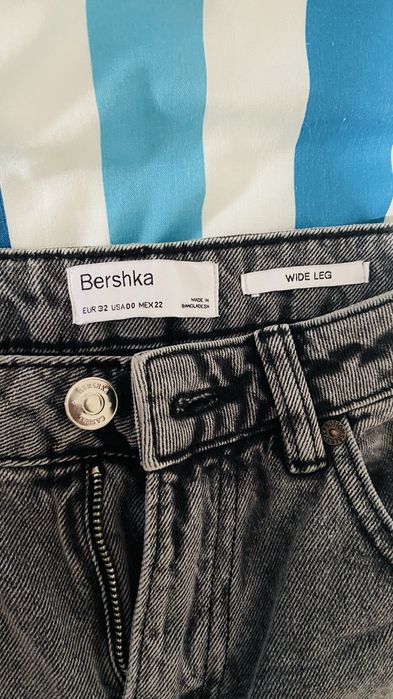 Blugi gri rupti marimea XXS,XS/EUR 32