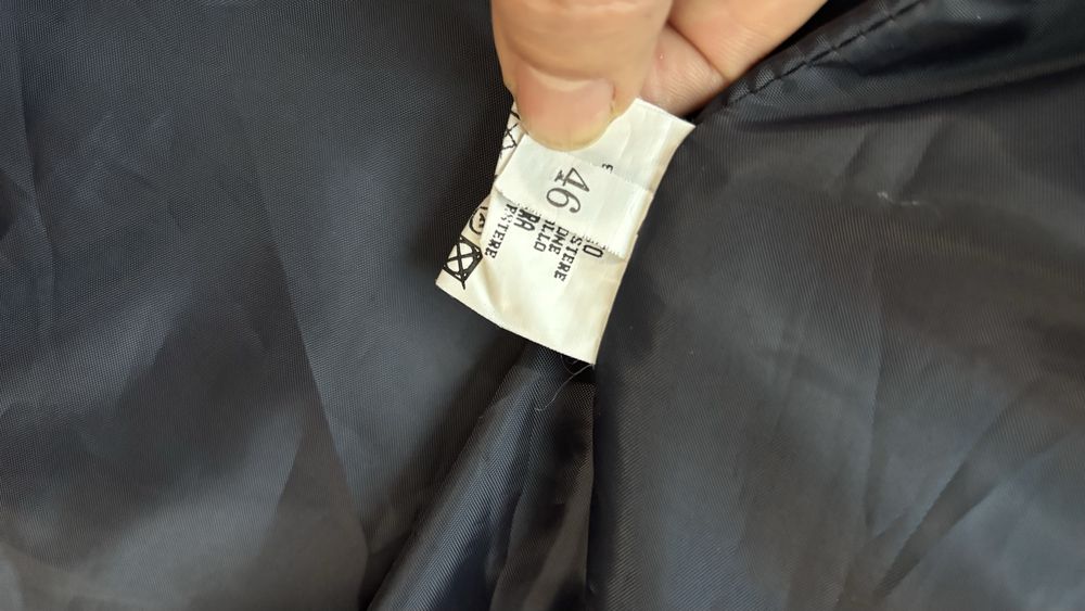 Италианско дамско двуредо яке, с колан, размер 46