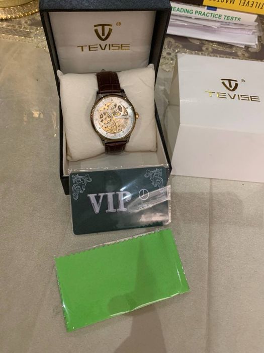 Продается T820E - стиль и механика в одном корпусе