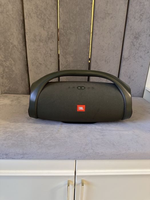Jbl Boombox поколения 1
