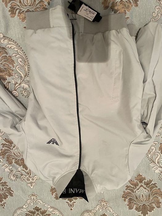 Бомбер/ветровка армани