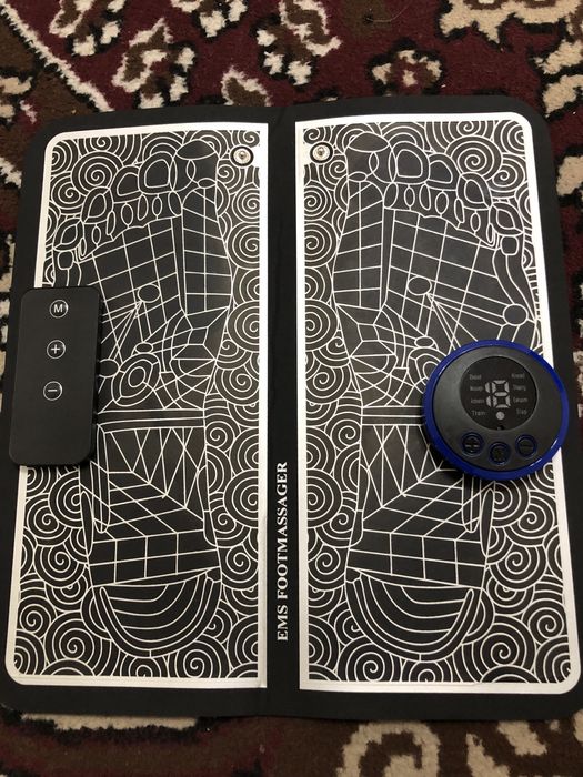 Oyoq masaj qluvchi moslama