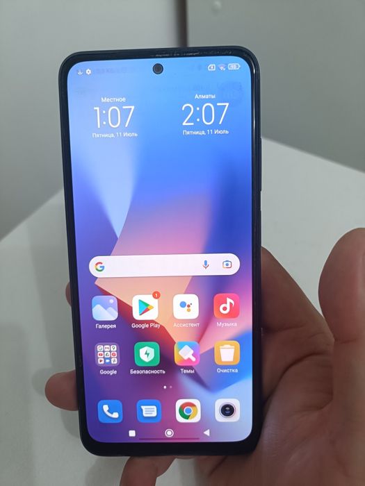Продам телефон redmi note 10