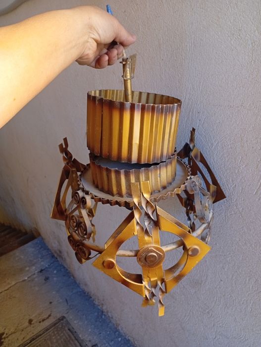 Люстра,весы  Магнум Юг