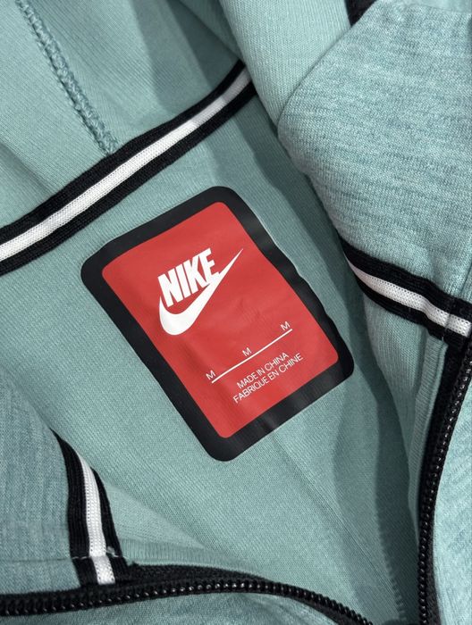 Дамски екип и суичър Nike XS/M