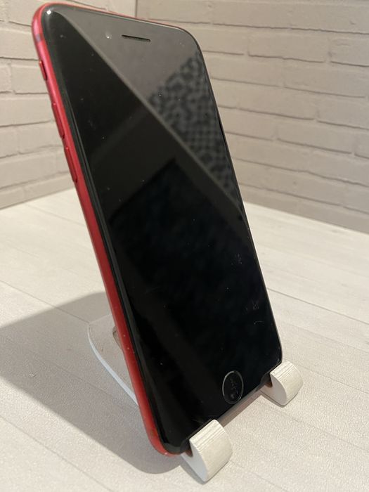 iPhone SE 2020 64 ГБ — без комплекта