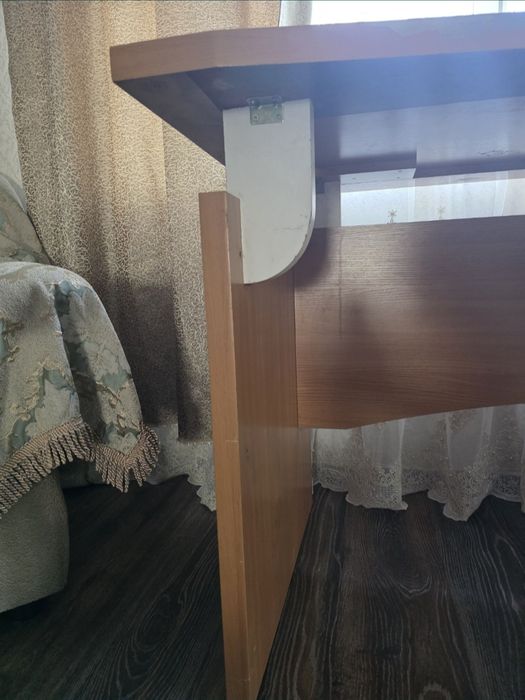 Продам мощный компьютерный стол