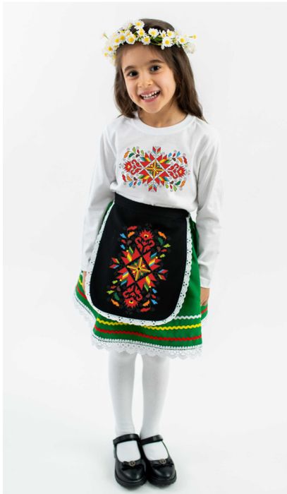 Детска народна носия с принт елементи
