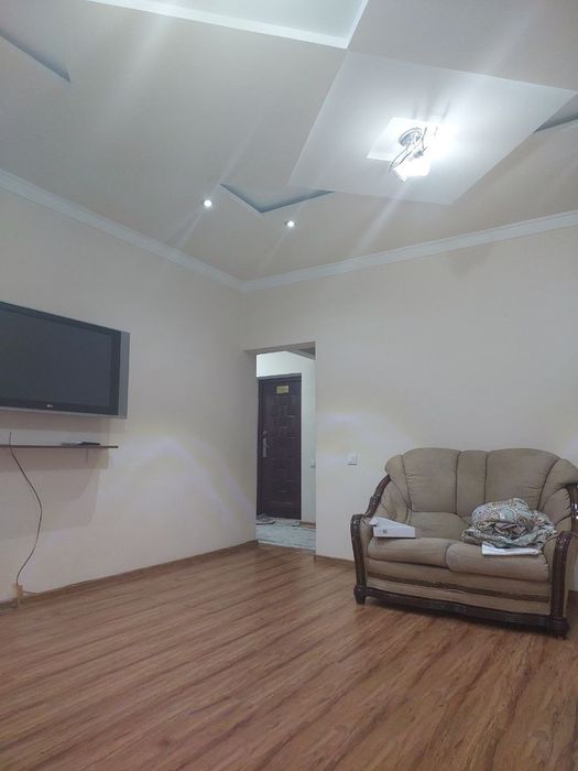 Продаётся 4х комнатная квартира на Дружбе Народов