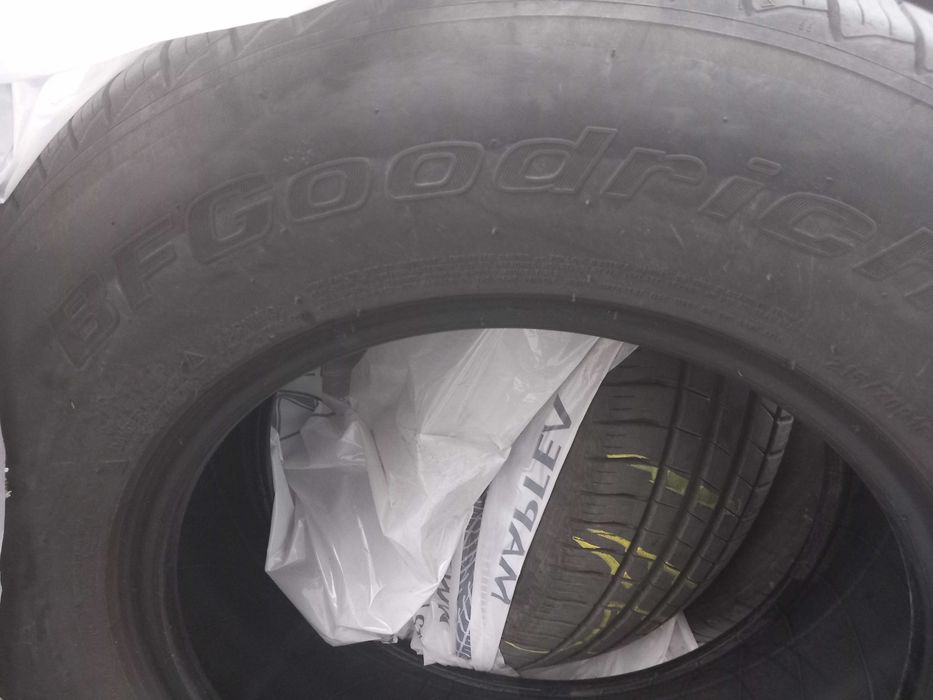215/70 R16 BFGoodrich