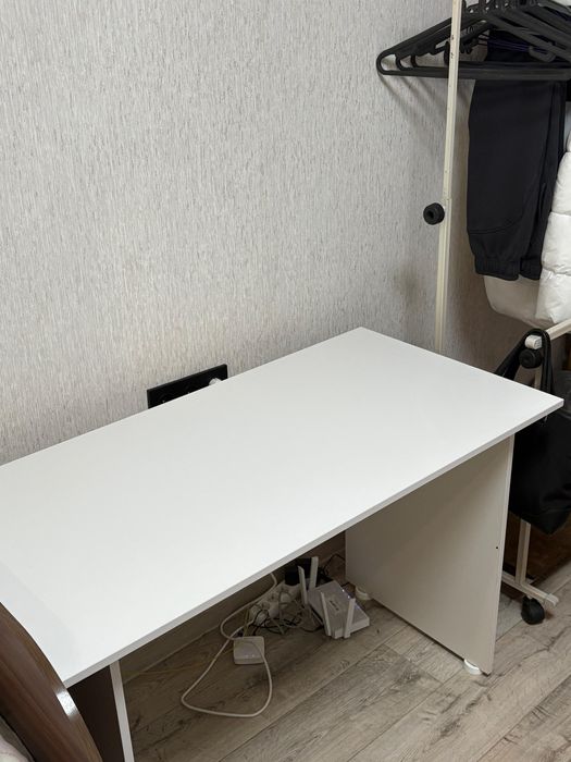 Рабочий стул для учебы, игры,  с подставками