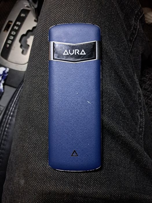 Novey aura телефон