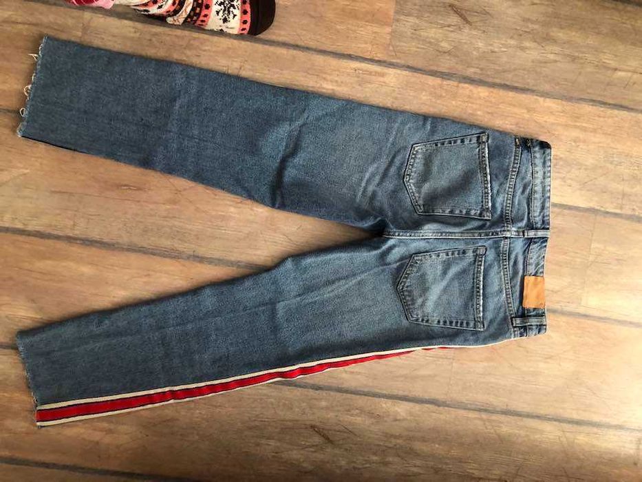 разпродажба на дънки и панталони Зара