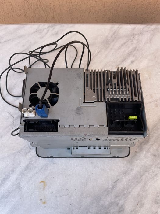 Navigatie Radio CD original Volkswagen Continetal Functional cu antena GPS pret 500 lei