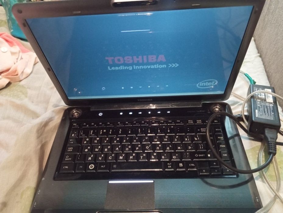 Ноутбук Toshiba на продажу