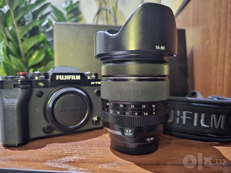 Fujifilm X-T5 c 16-80mm f4.