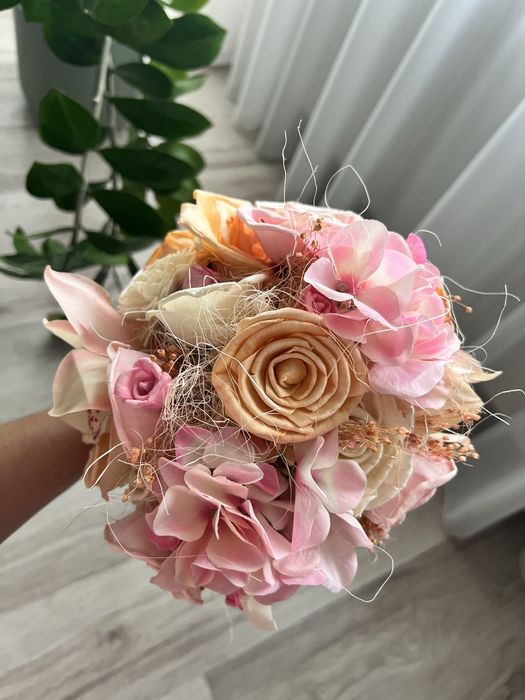 Buchet flori artificiale