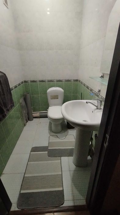 Срочно.Уй сотилади.А Югнакийда 3/5/ 5