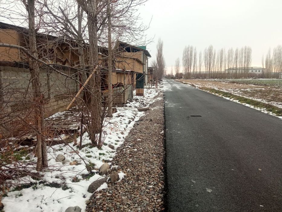 Срочно сотилади 3 сотых