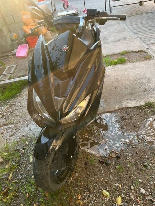 продам макси скутер