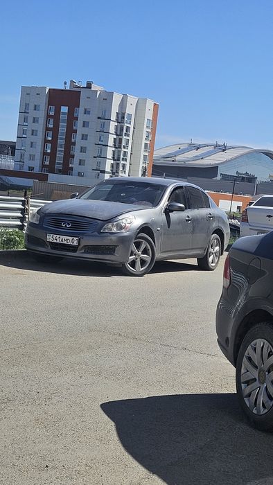 Продам машыну срочно