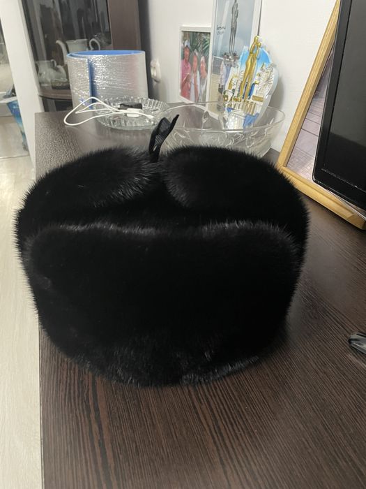Продам норковую шапку