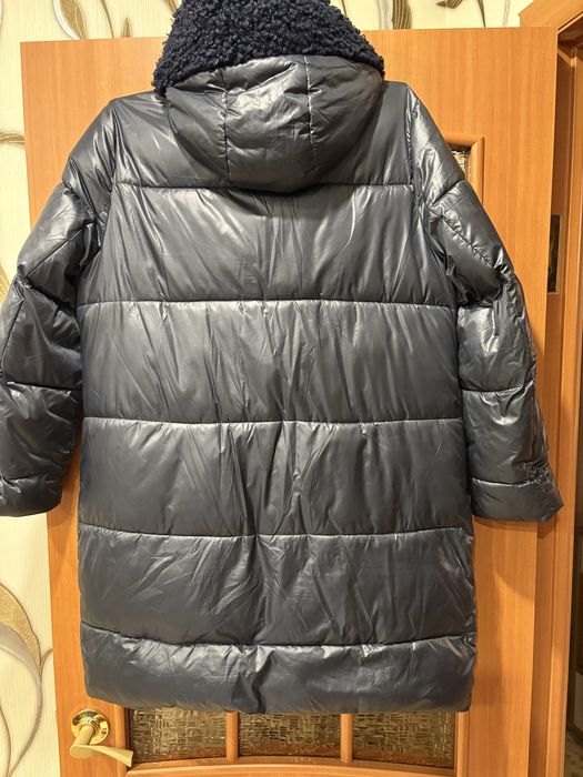 Продам пуховик р52